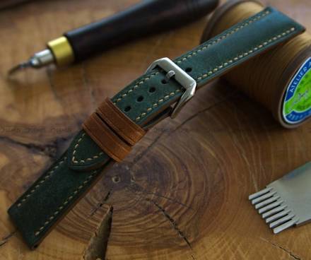 Pasek skórzany ręcznie robiony A. Kucharski Leather - Conceria Il Ponte Maya Double - darkgreen/camel 16 mm