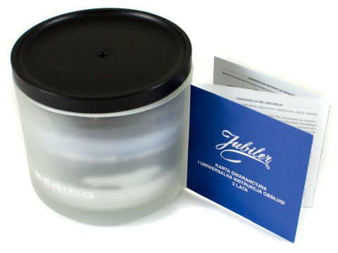 Zdjęcie pudełka i gwarancji BERING