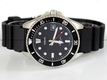 Zegarek Męski Casio MDV 10 1A1VEF