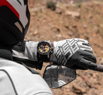 Vostok Europe Expedition SAHARA - Route of Tuaregs - 6S10-598A753S Zegarek Męski - Limitowana Edycja - Zestaw - Pasek luminescencyjny